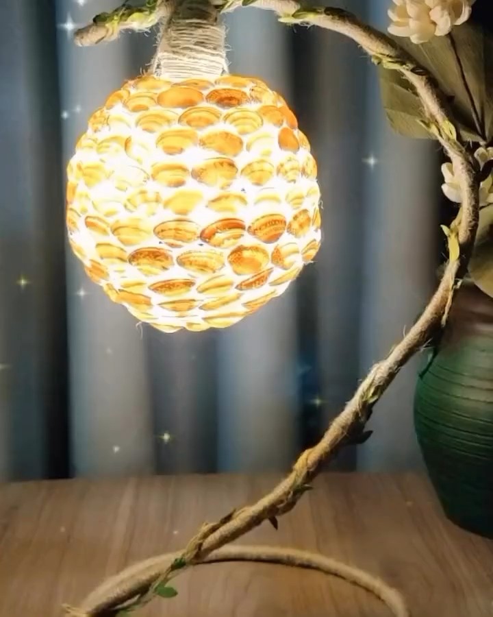 How to Create a Stunning Seashell Lamp from Scratch