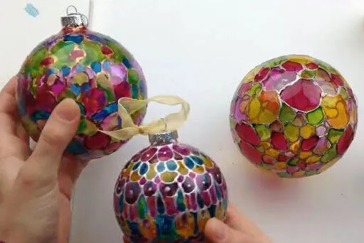 21 Beautiful Glass Painting Craft Ideas