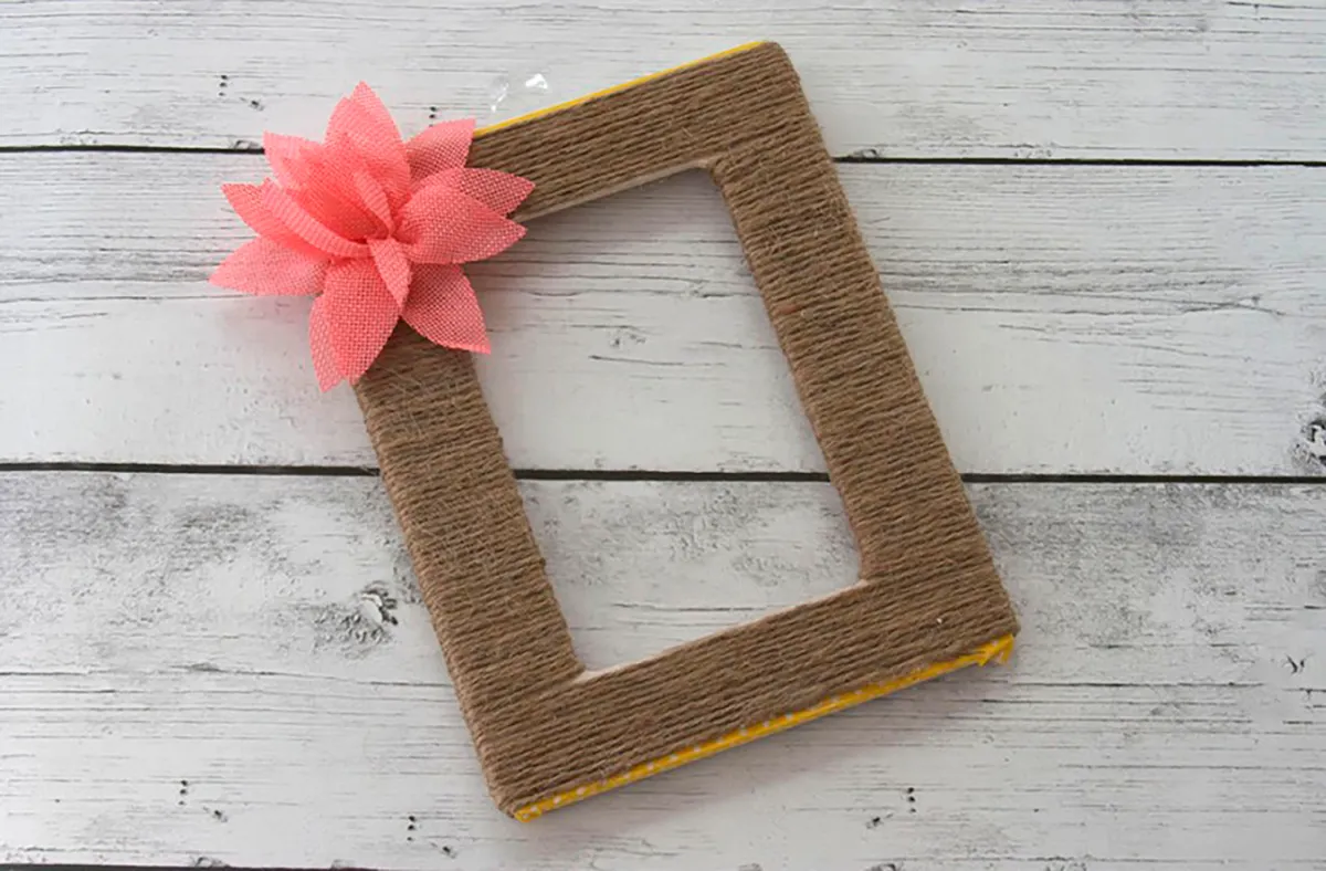 21 Creative Photo Frame Craft Ideas